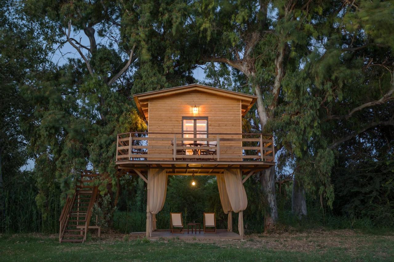 River Treehouse Лаганас Экстерьер фото