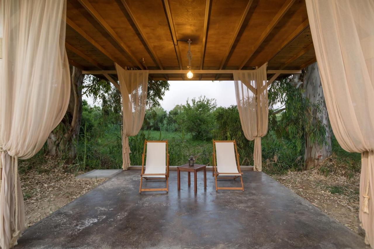 River Treehouse Лаганас Экстерьер фото